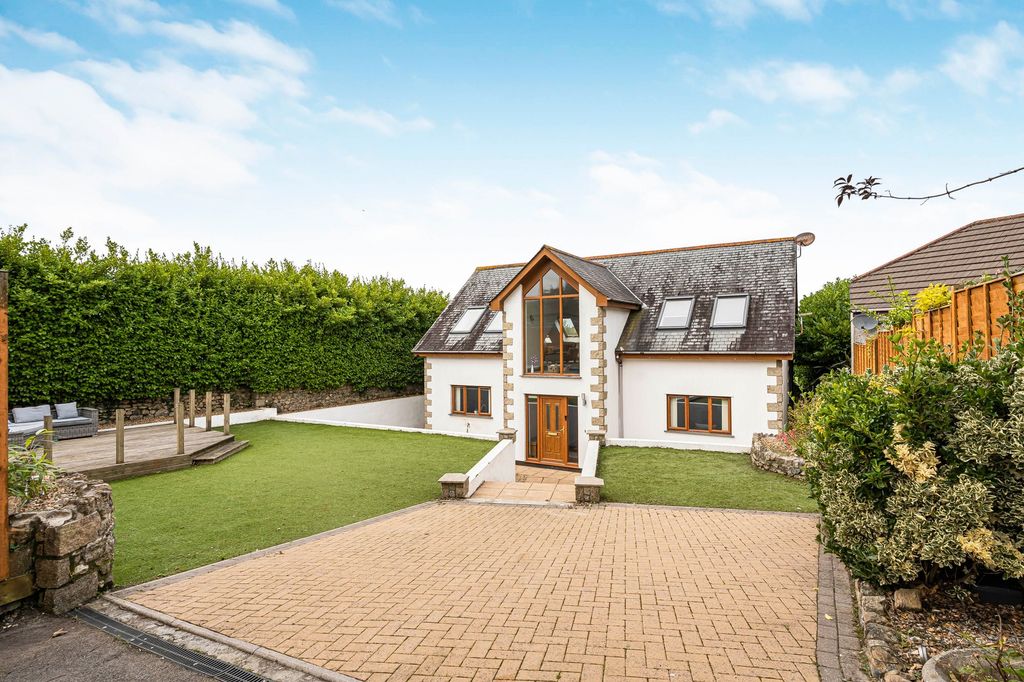 Property photo 1 of 29