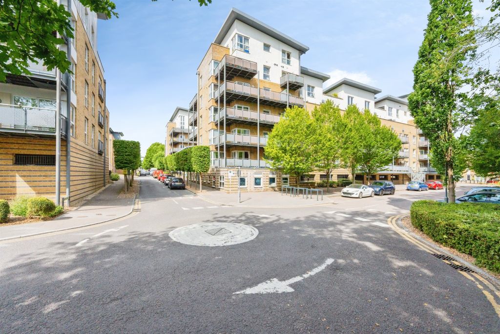 Property photo 1 of 13
