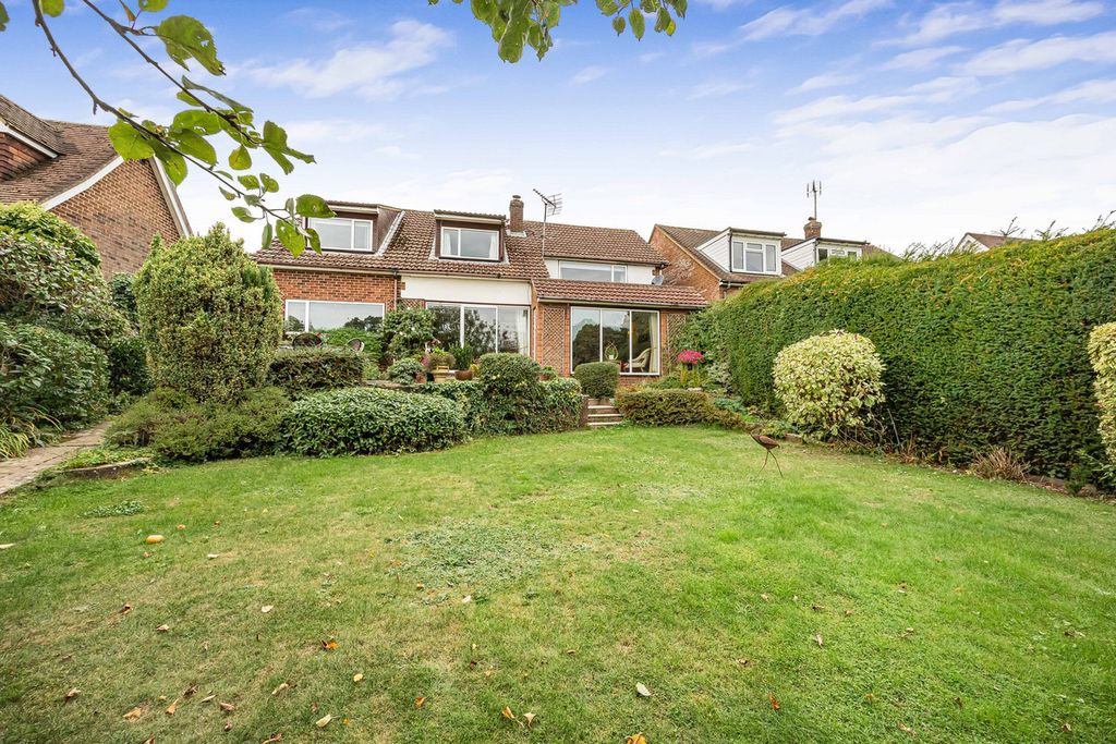 Property photo 1 of 18