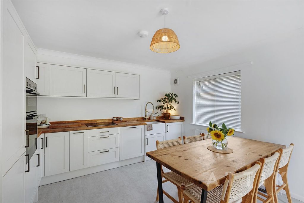 Property photo 3 of 39 Ar702007_8_9.Jpg