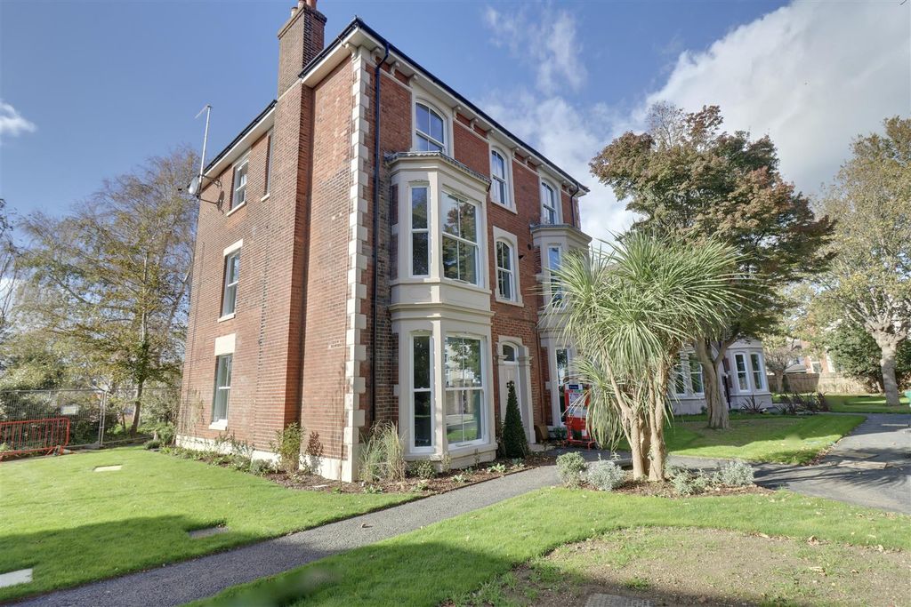 Property photo 1 of 11 90538Bb3-77A1-4543-Bef8-Dbd04E8699Eb_1_201_A.Jpeg