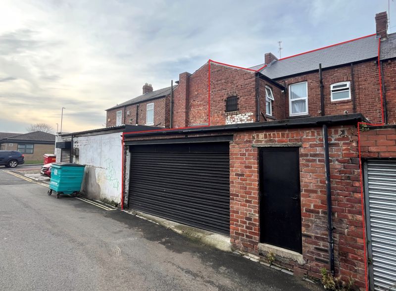 Property photo 2 of 13 Photo 16