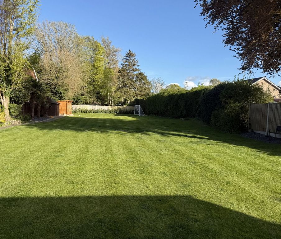 Property photo 3 of 33