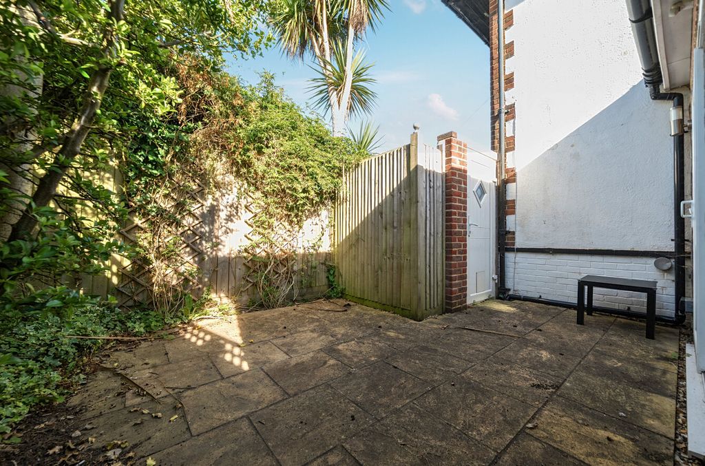 Property photo 2 of 16 Back Garden