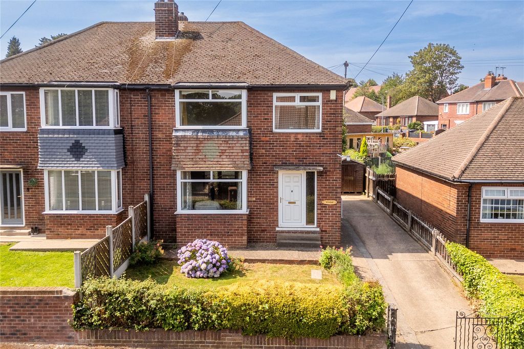 Property photo 1 of 31 Picture No. 04