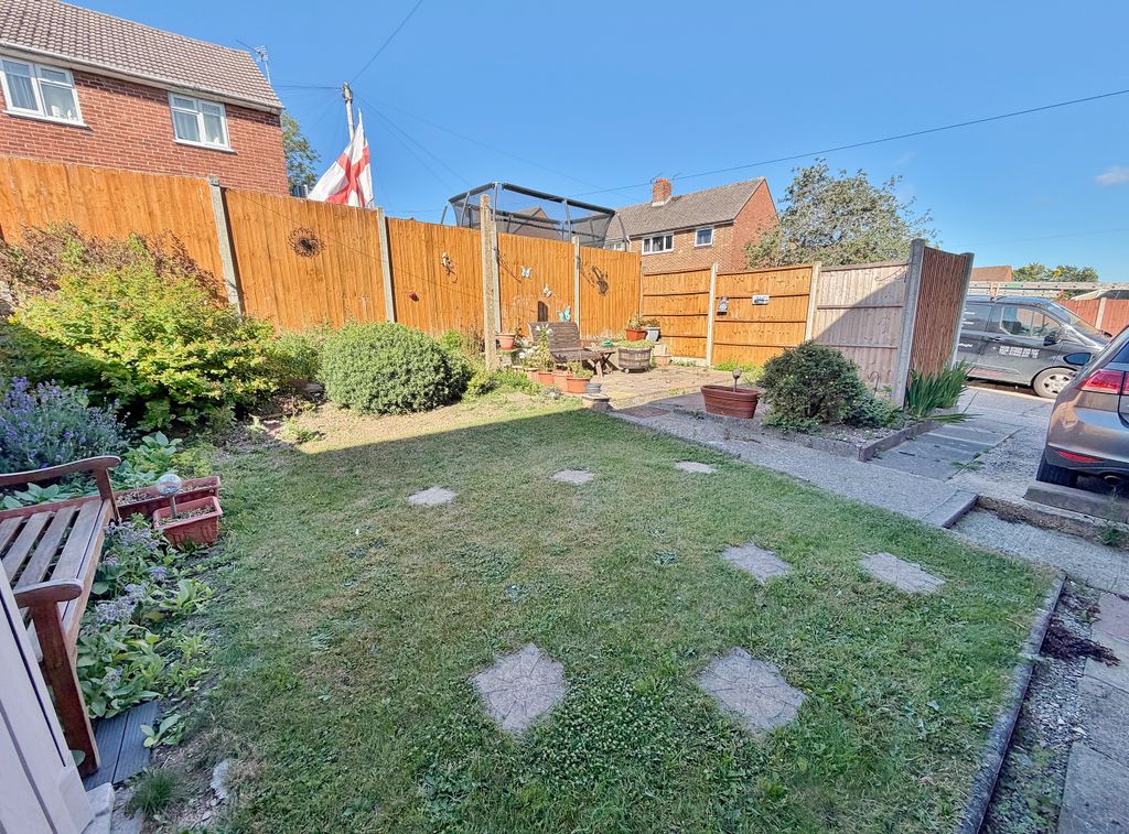Property photo 2 of 19
