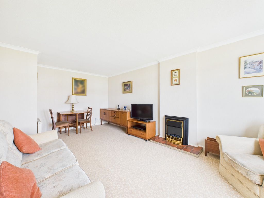 Property photo 3 of 9 4485698