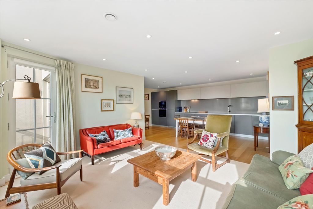 Property photo 1 of 10 Image