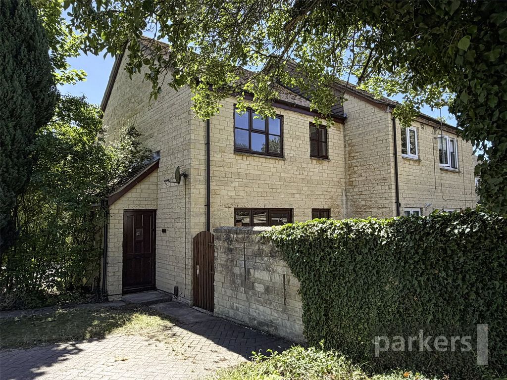 Property photo 1 of 12 External