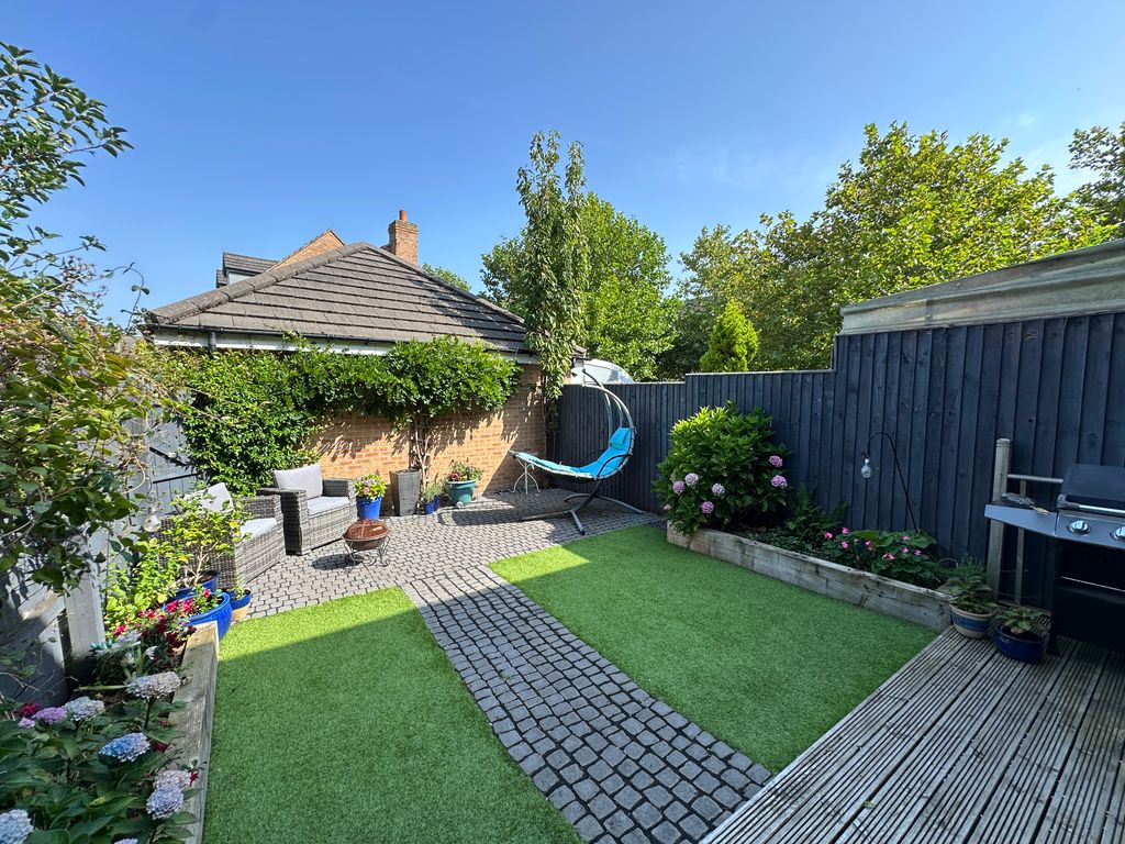 Property photo 3 of 27 3. Garden.Jpg