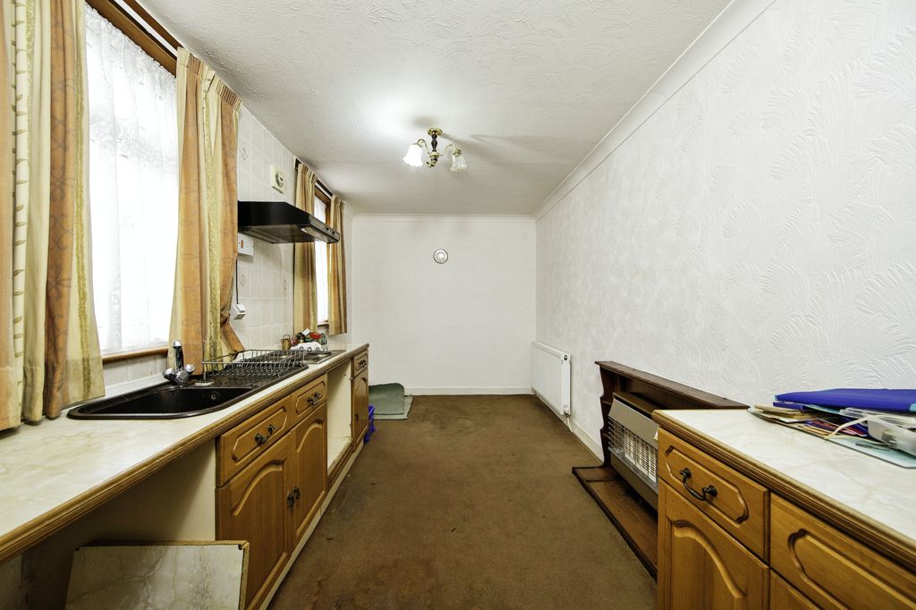 Property photo 3 of 8 Photography