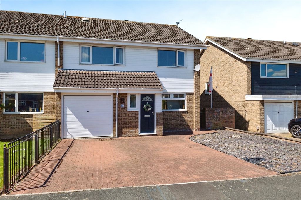 Property photo 1 of 17 Picture No. 02