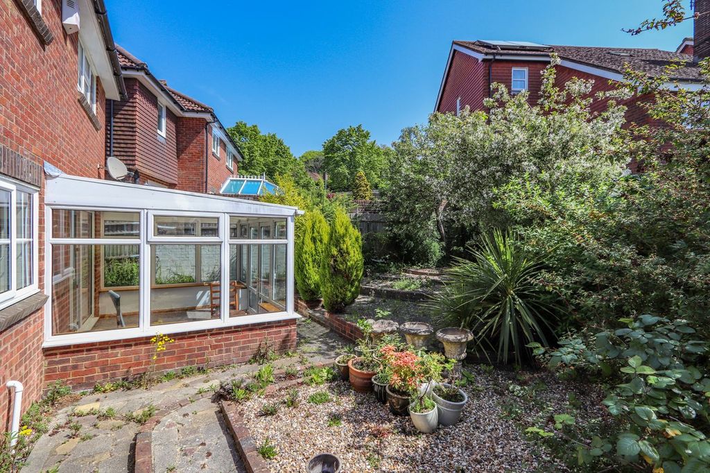 Property photo 3 of 12