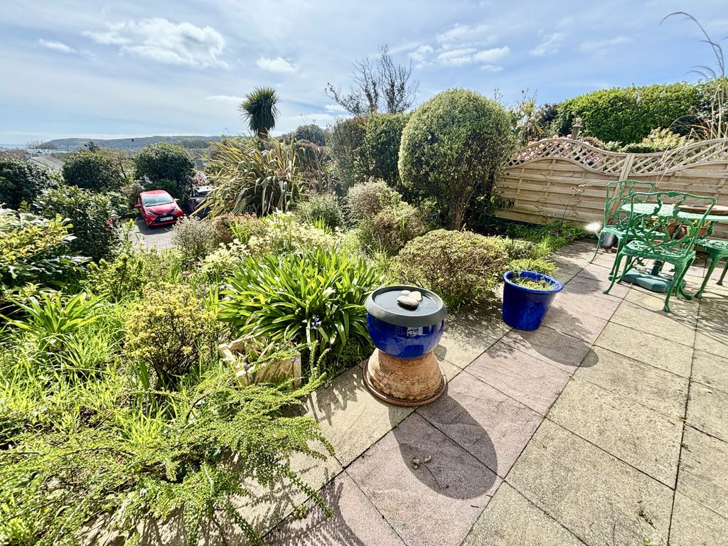 Additional image 10 of 2 bed flat for saleQuarry Gardens, Tredarvah TR18