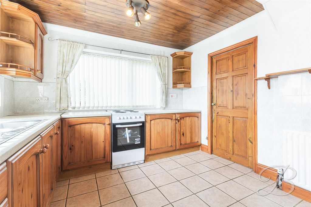 Property photo 3 of 32 CC18.Jpg