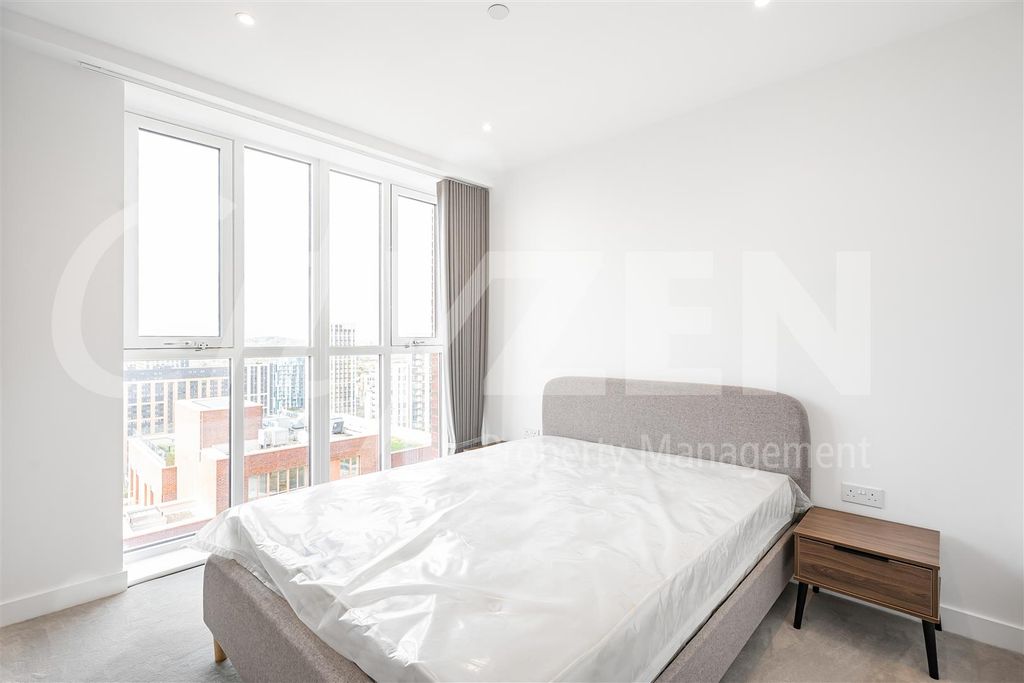 Property photo 3 of 37 Bedroom (Same Flat Type)