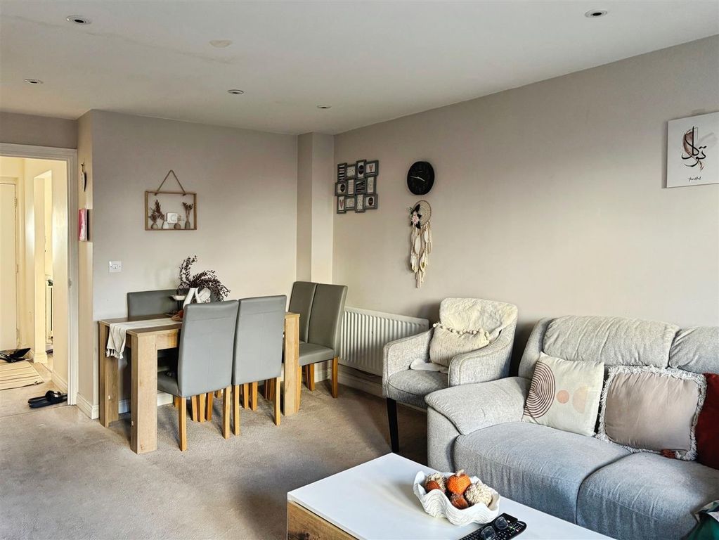 Property photo 3 of 12 278Bdb50-Img_6109.Jpg