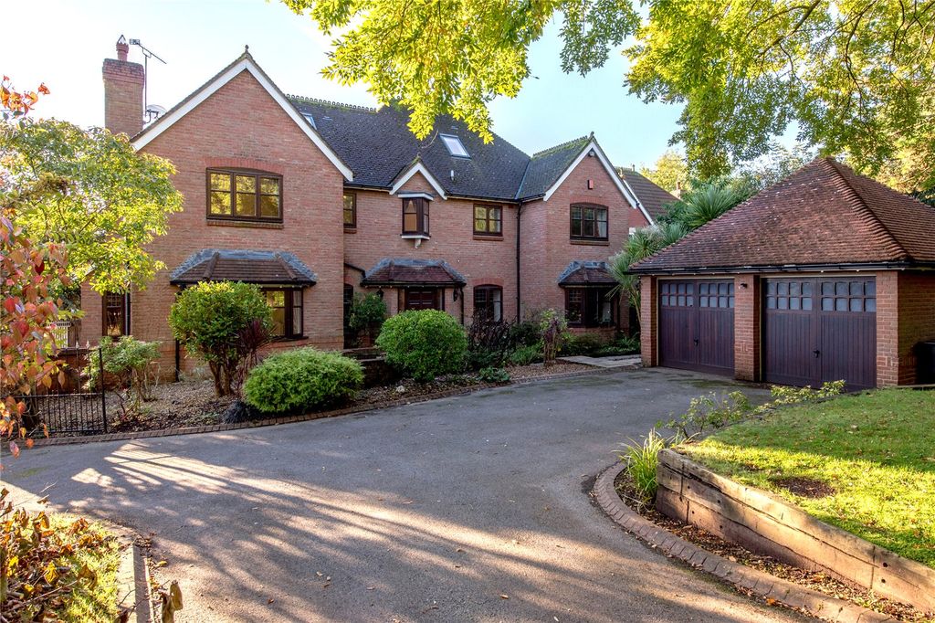 Property photo 1 of 33 Picture No. 78