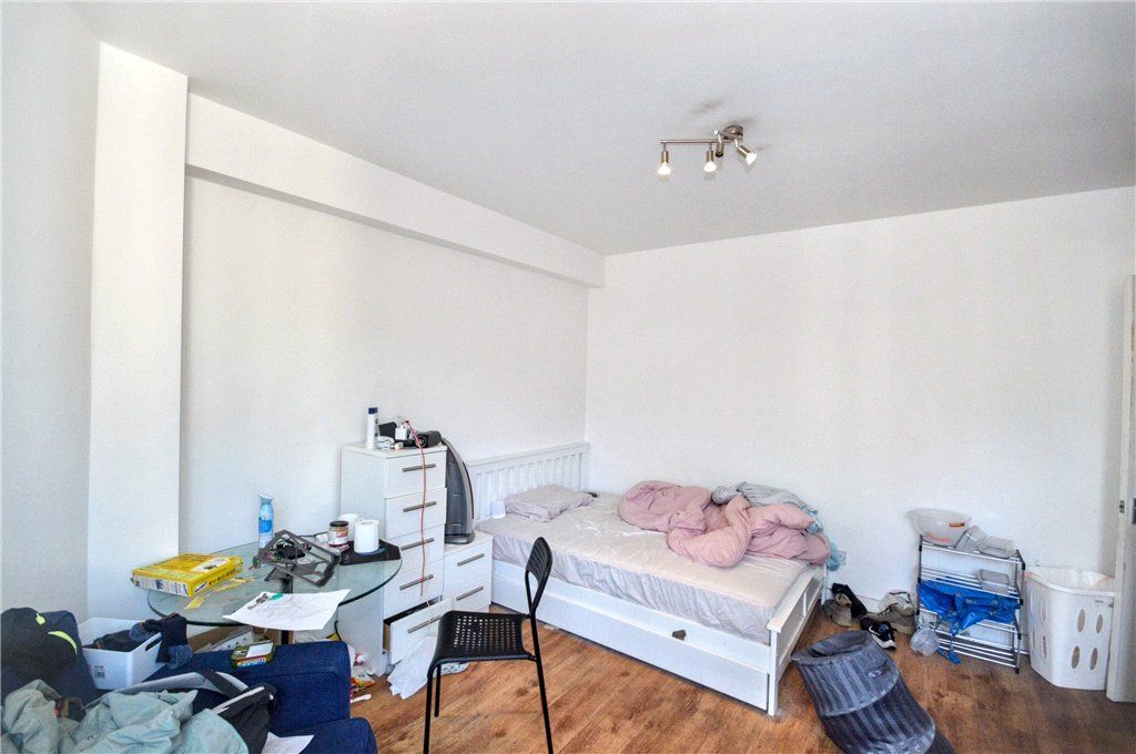 Property photo 2 of 20 Picture No. 21