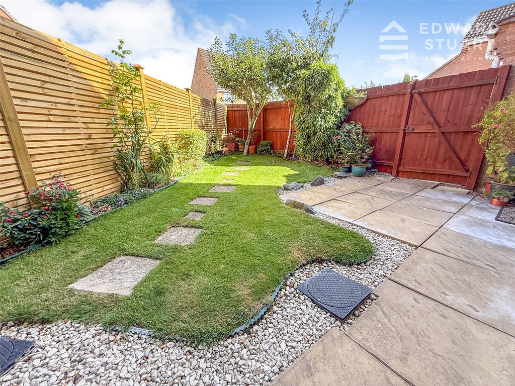 Property photo 3 of 19 Picture No. 20