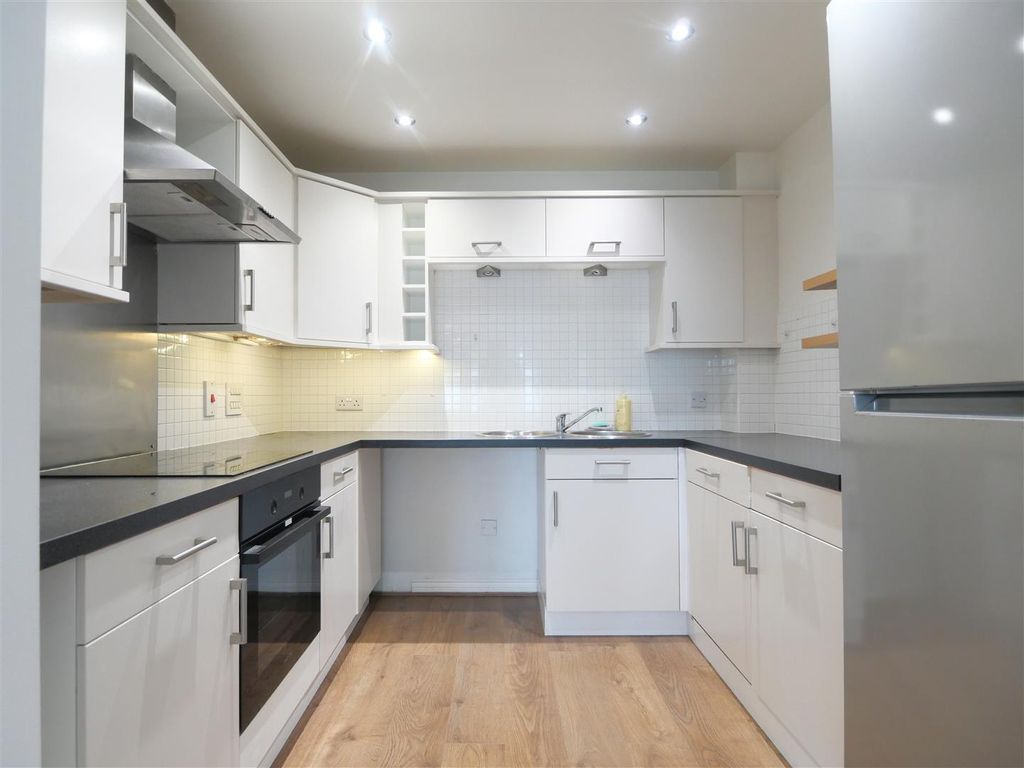 Property photo 3 of 8 Kitchen Archway.Png