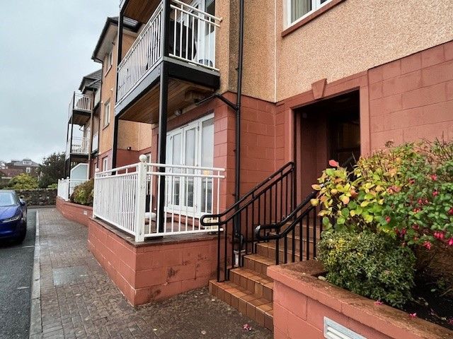 Property photo 1 of 13 External