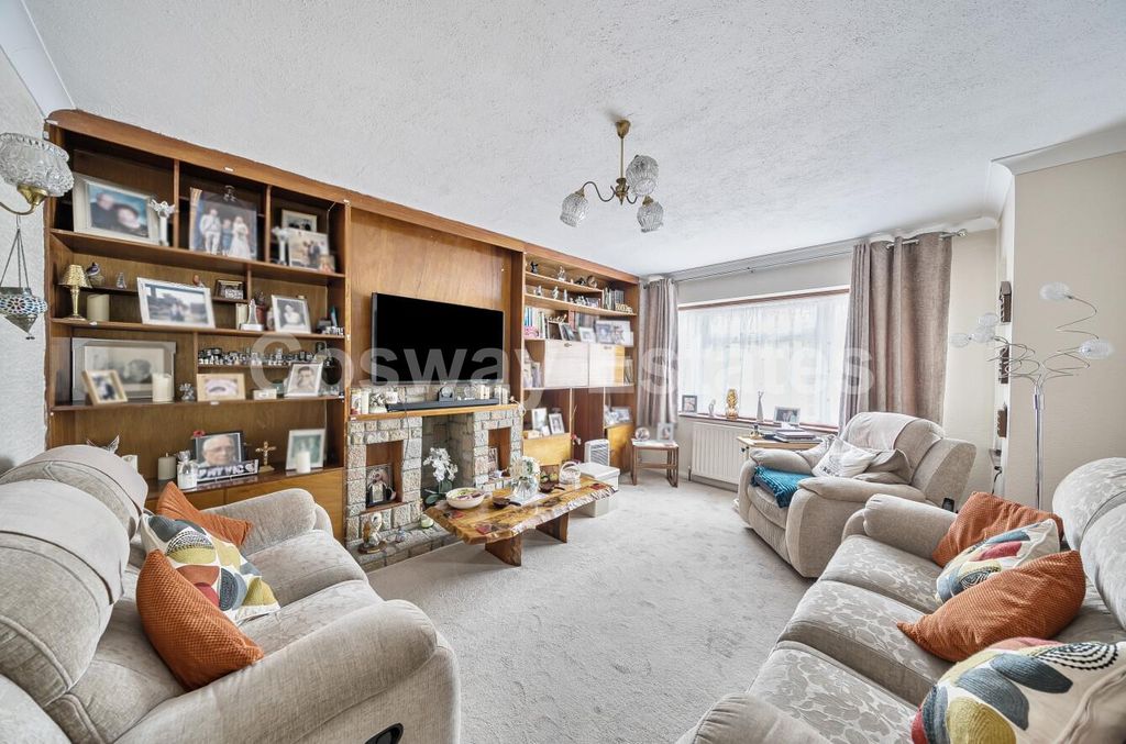 Property photo 2 of 15 2c087207-Eeed-470E-8E53-Ec586A851c38.Jpg