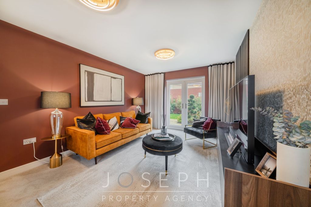 Property photo 3 of 9