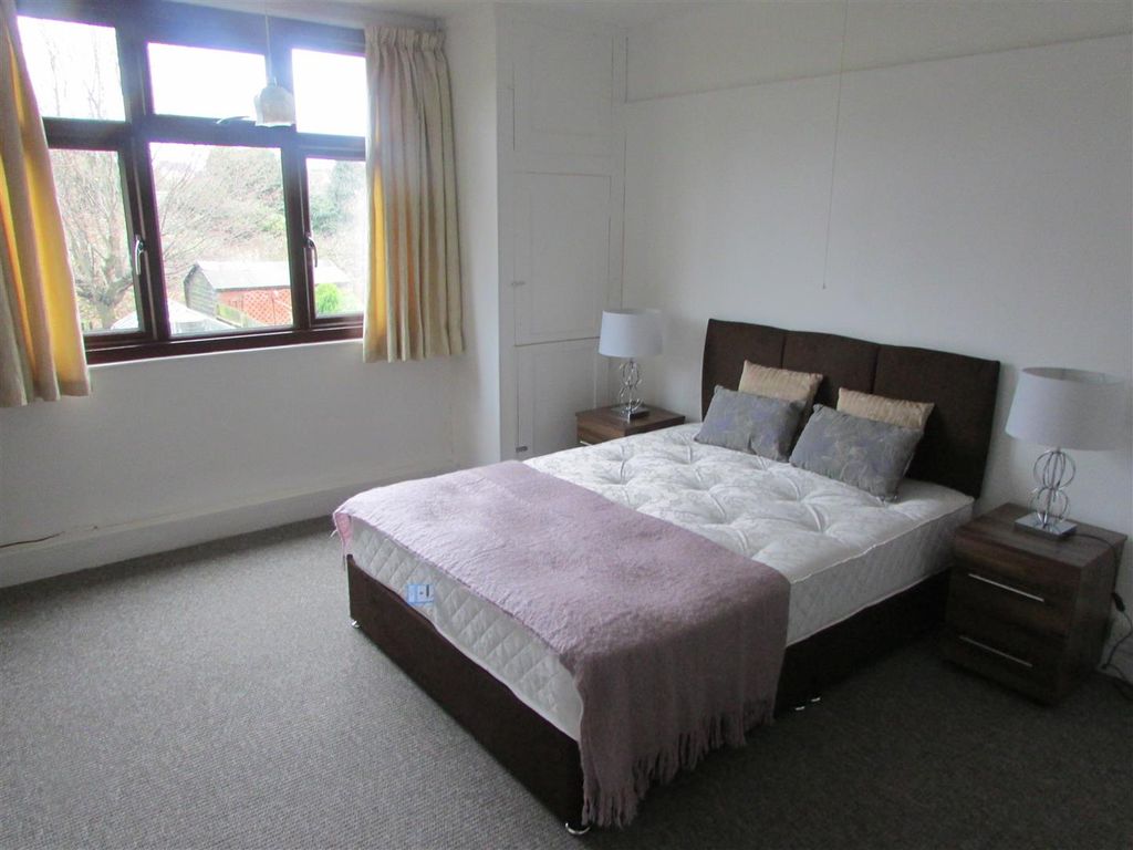 Property photo 2 of 7 Hillside 010.Jpg