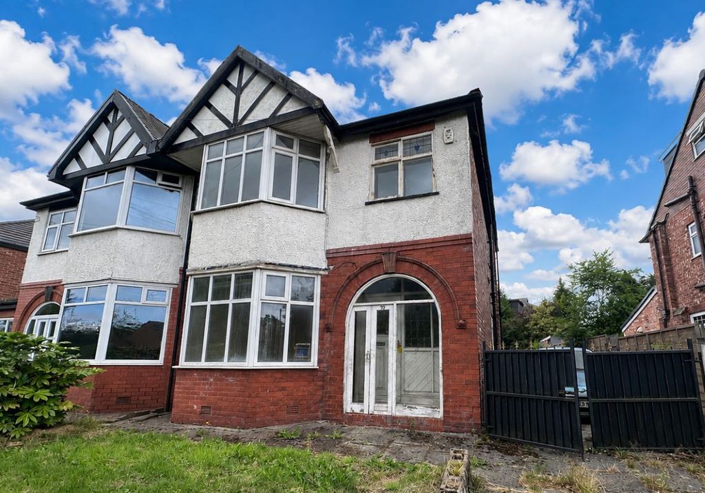 Property photo 1 of 1