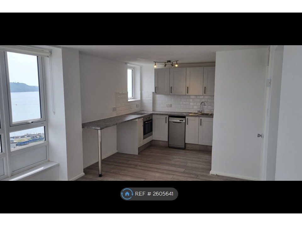 Property photo 2 of 15 Open Plan Kitchen