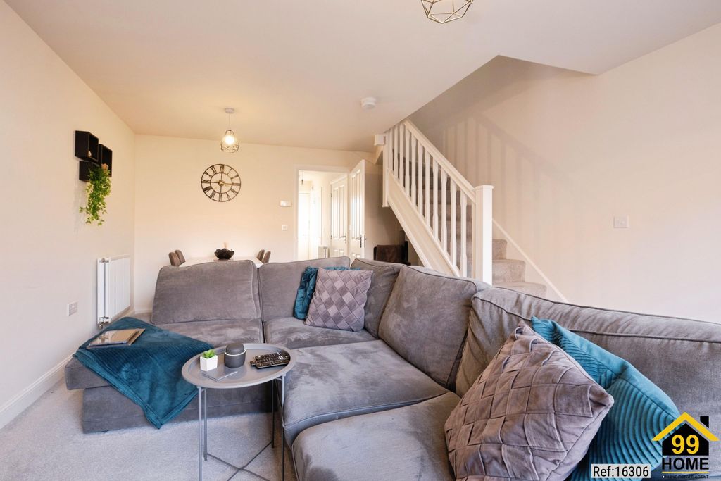 Property photo 3 of 20 Photo 2