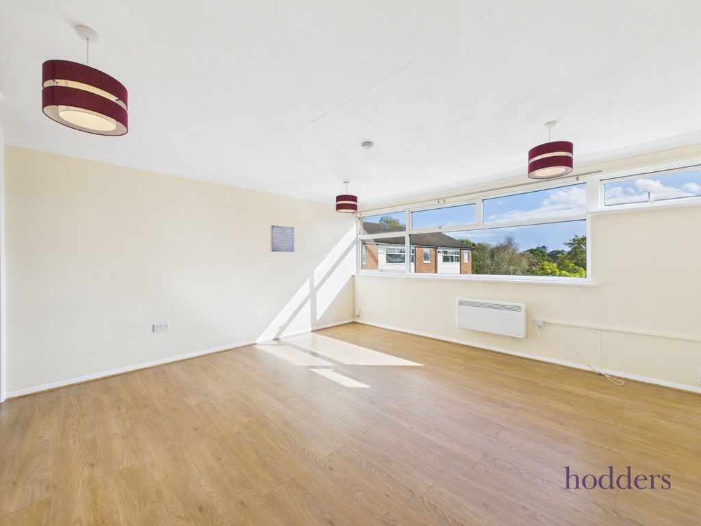Property photo 2 of 12 Picture No. 10