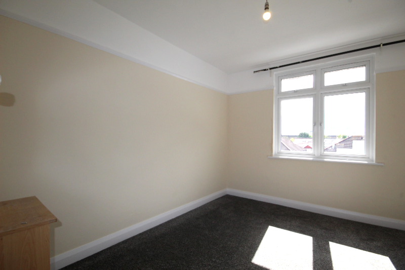 Property photo 3 of 8 Gallery