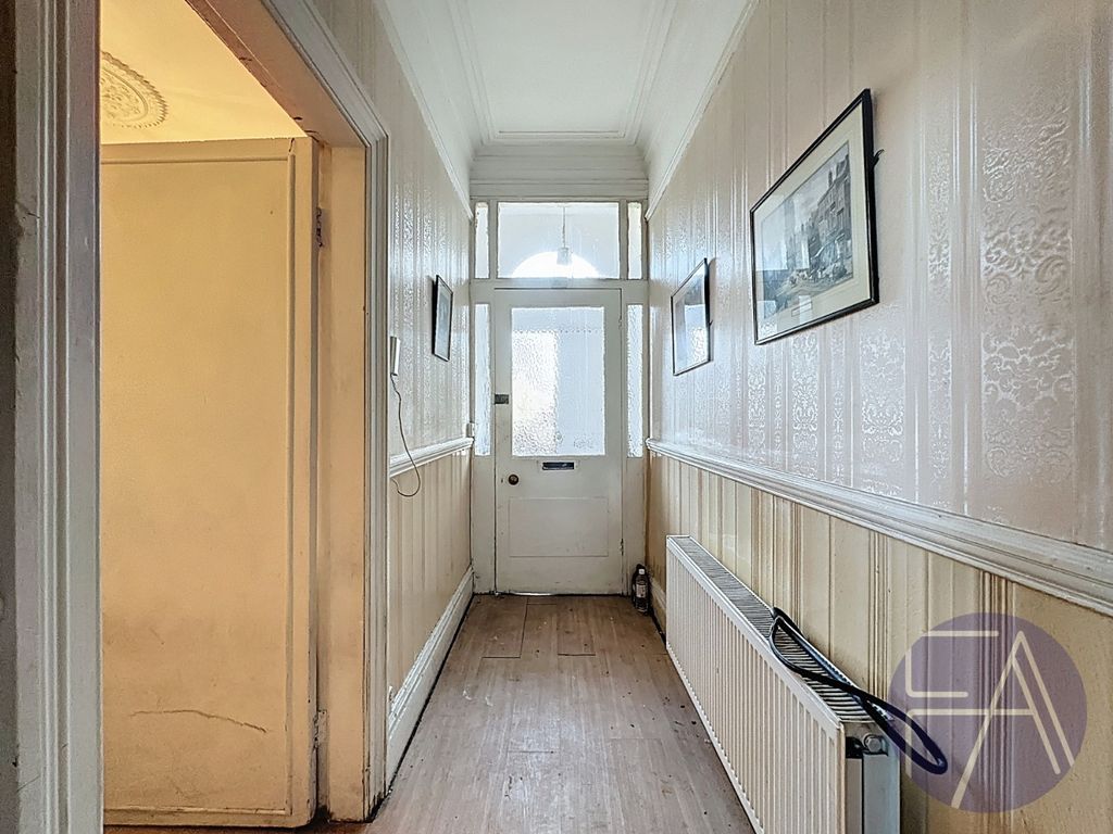 Property photo 3 of 17 4709833