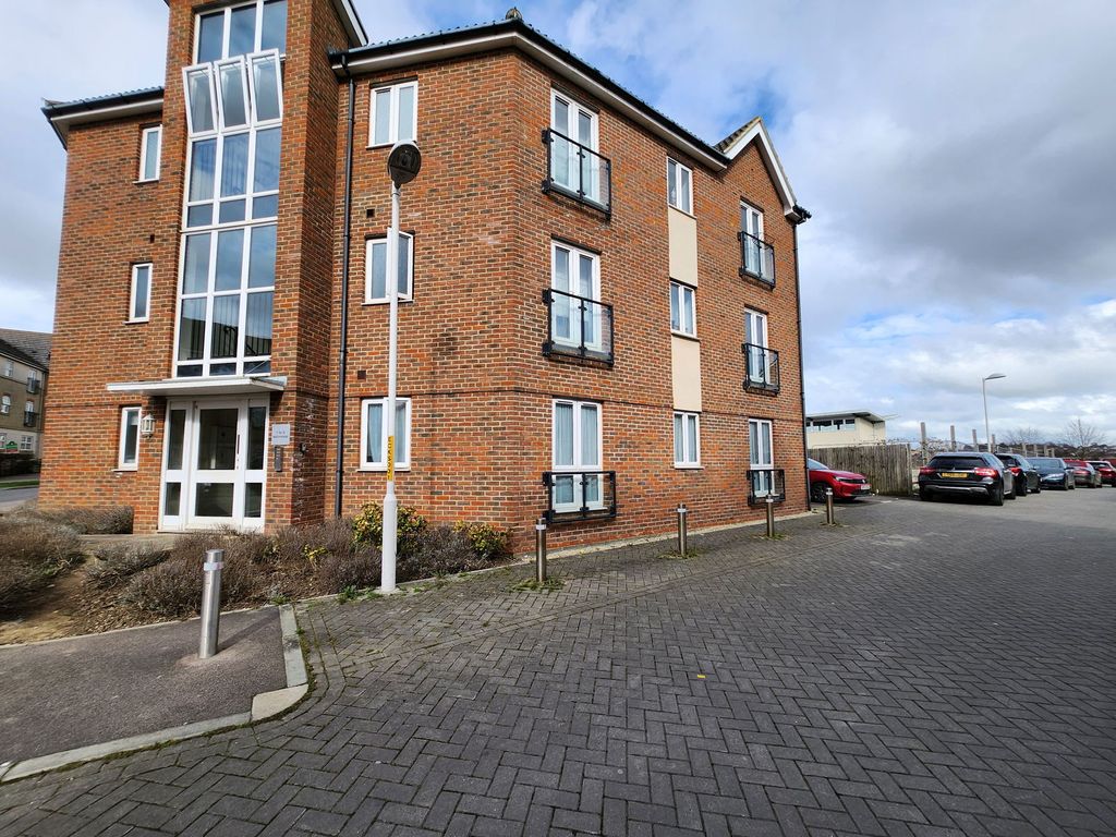 Property photo 1 of 15