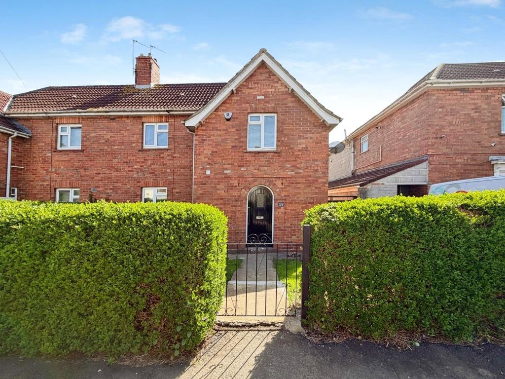 Property photo 1 of 25 Front Garden