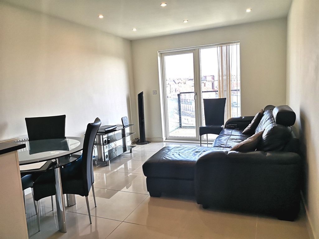 Property photo 2 of 12
