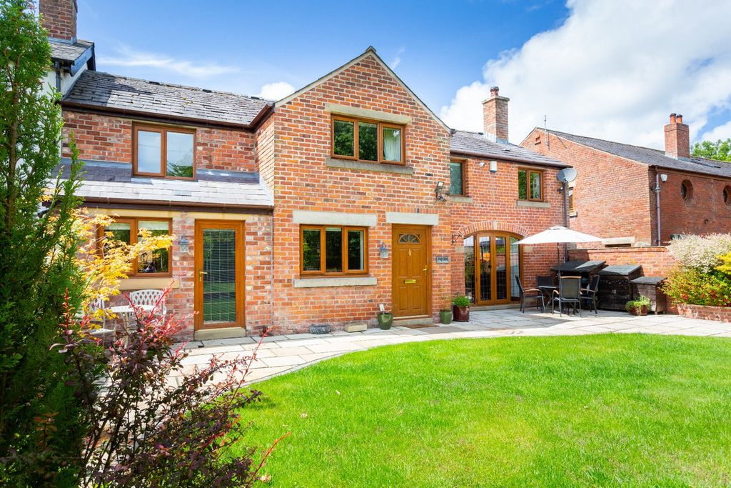 Property photo 1 of 35