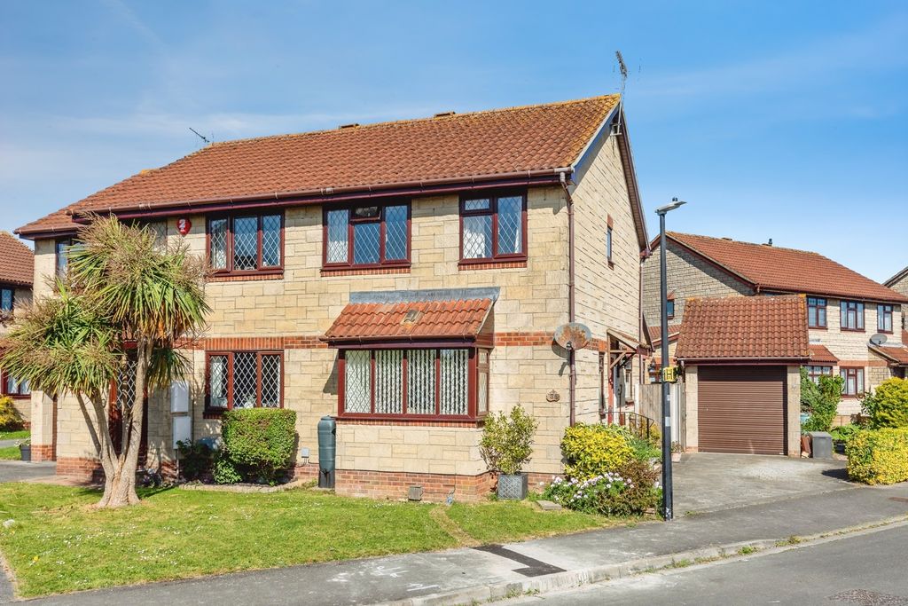 Property photo 1 of 18 Pbox-Img.Jpg