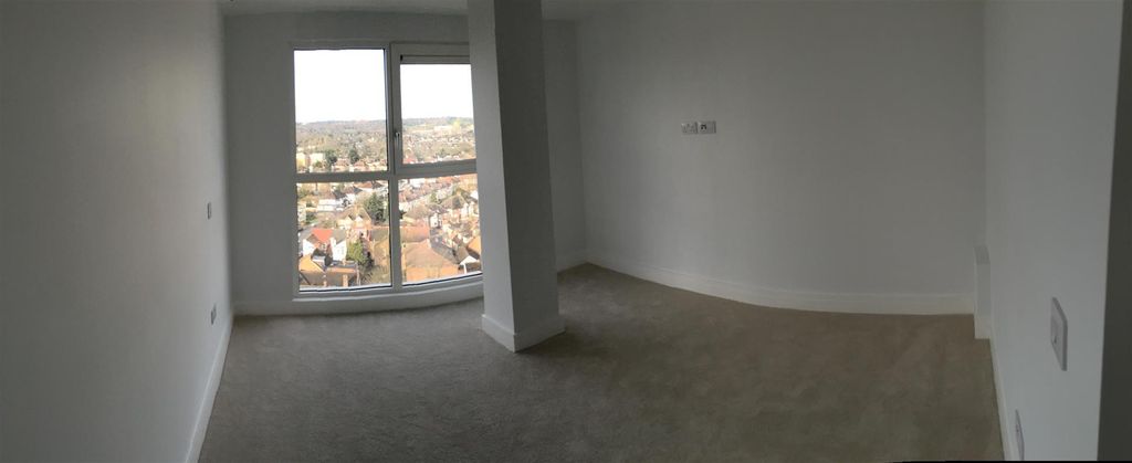 Property photo 2 of 4 1E1E88B6-911d-4Ffd-9Bb6-949Be9Ddc1B2.Jpg