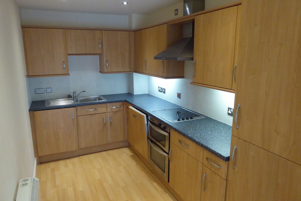 Property photo 2 of 6