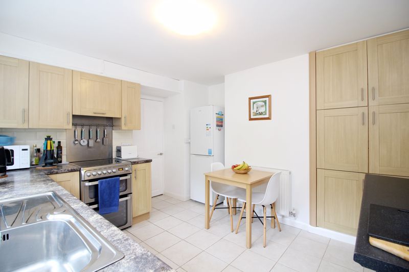 Additional image 5 of 2 bed flat for saleHeol Celyn, Church Village, Pontypridd CF38