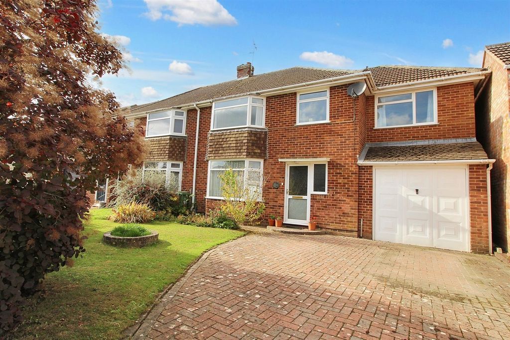 Property photo 1 of 23 Front