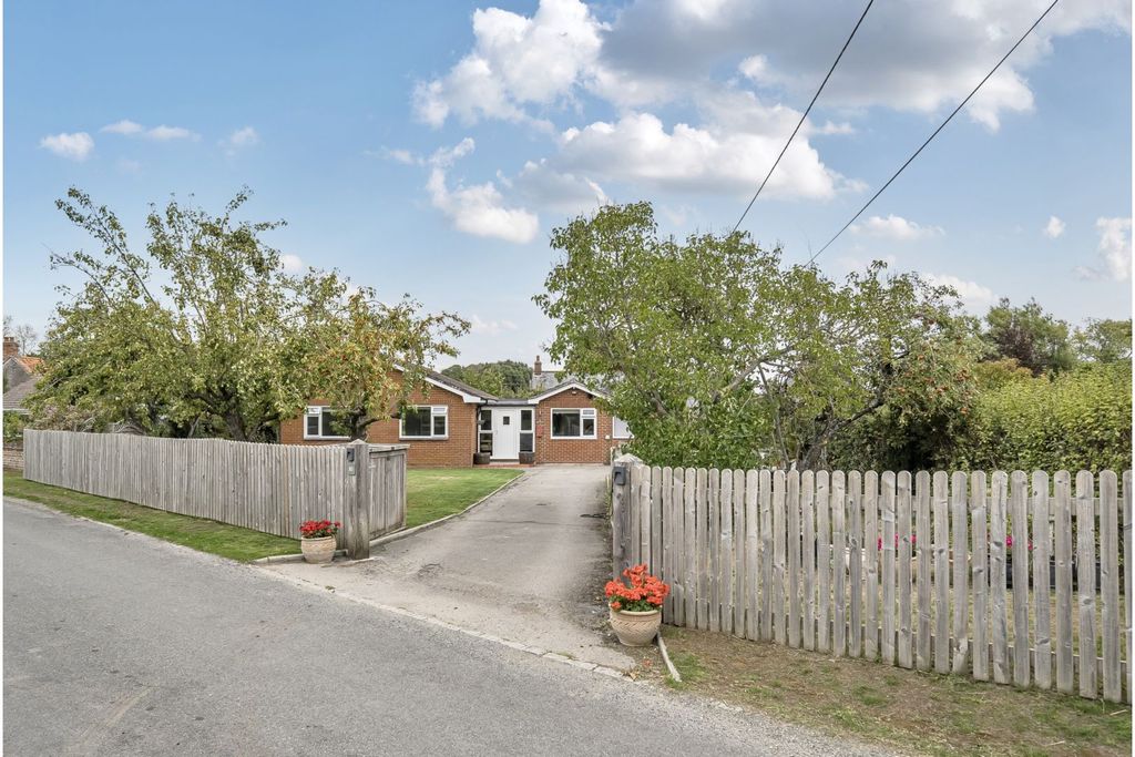 Property photo 3 of 22