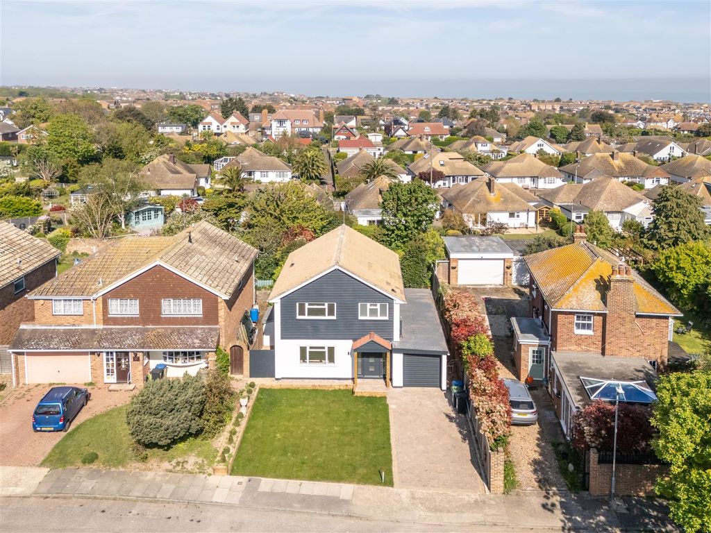Property photo 1 of 40 Dji_20250501100109_0117_D.Jpg