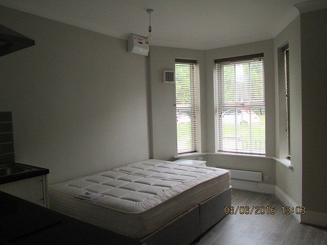 Property photo 3 of 5 4