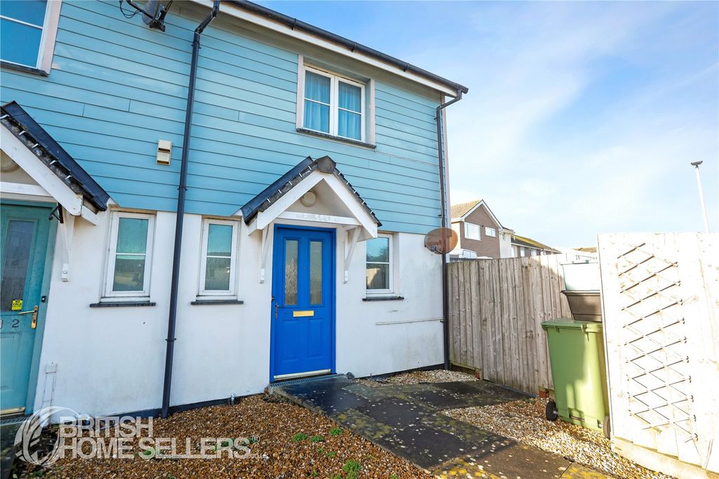 Property photo 3 of 15 Picture No. 12