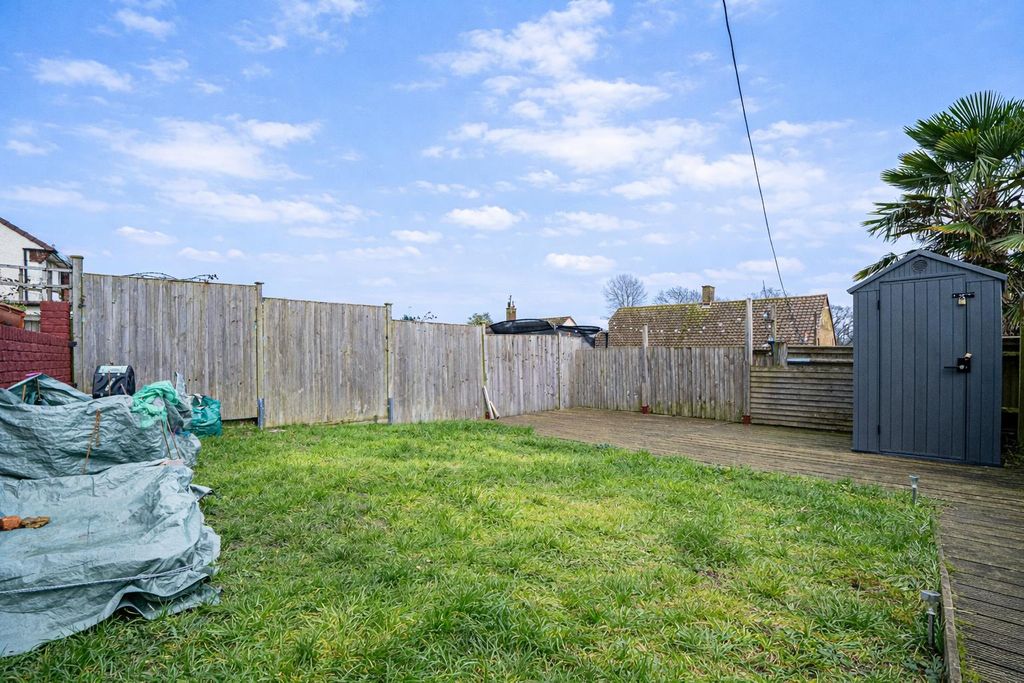 Property photo 3 of 12 B0Bb9Bd6-Bcee-491c-B8B0-628dc2634Da6.Png