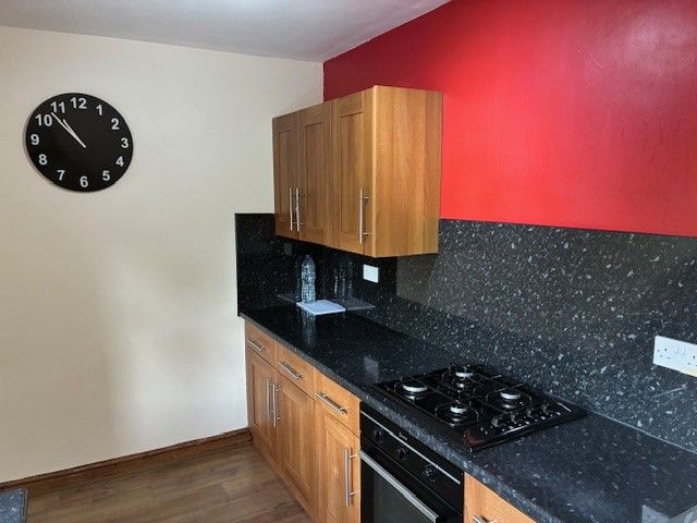 Property photo 3 of 8 Photo